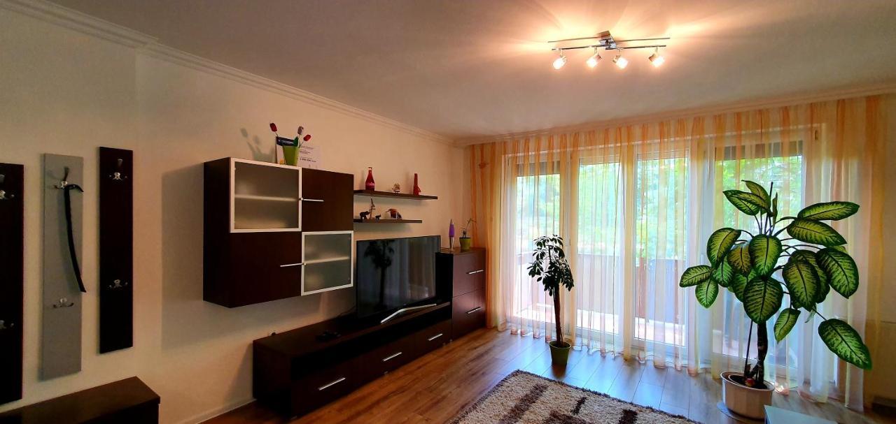 Bazsi Apartman Siófok Exterior foto