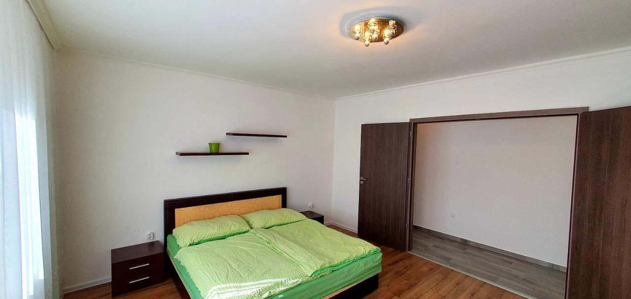 Bazsi Apartman Siófok Exterior foto