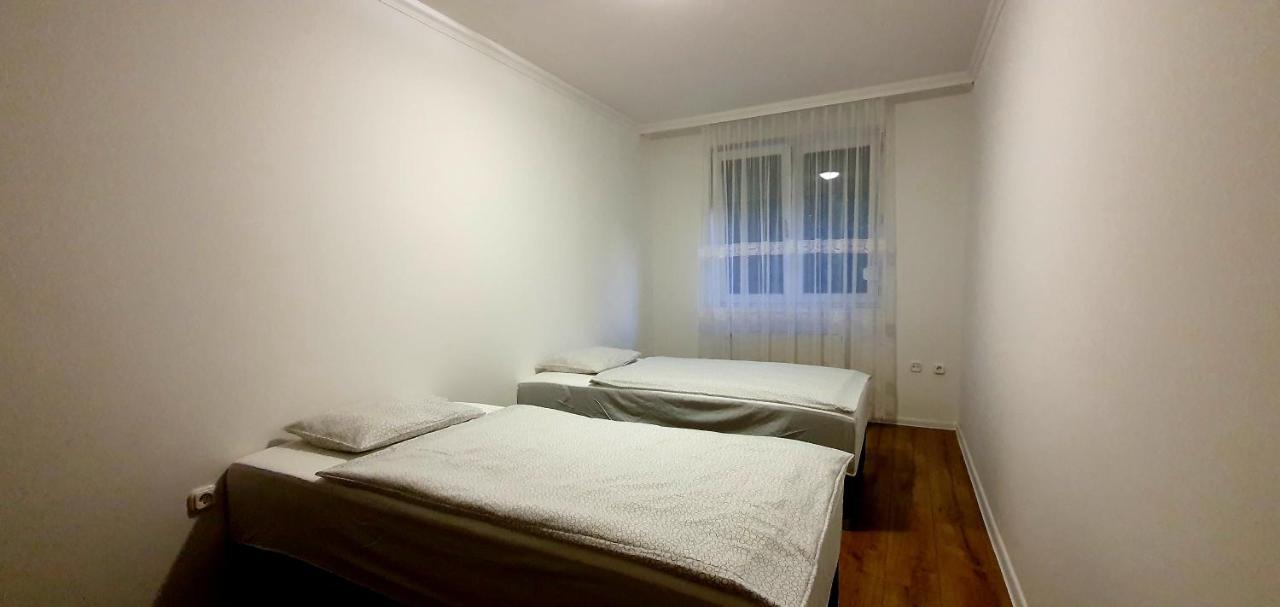 Bazsi Apartman Siófok Exterior foto